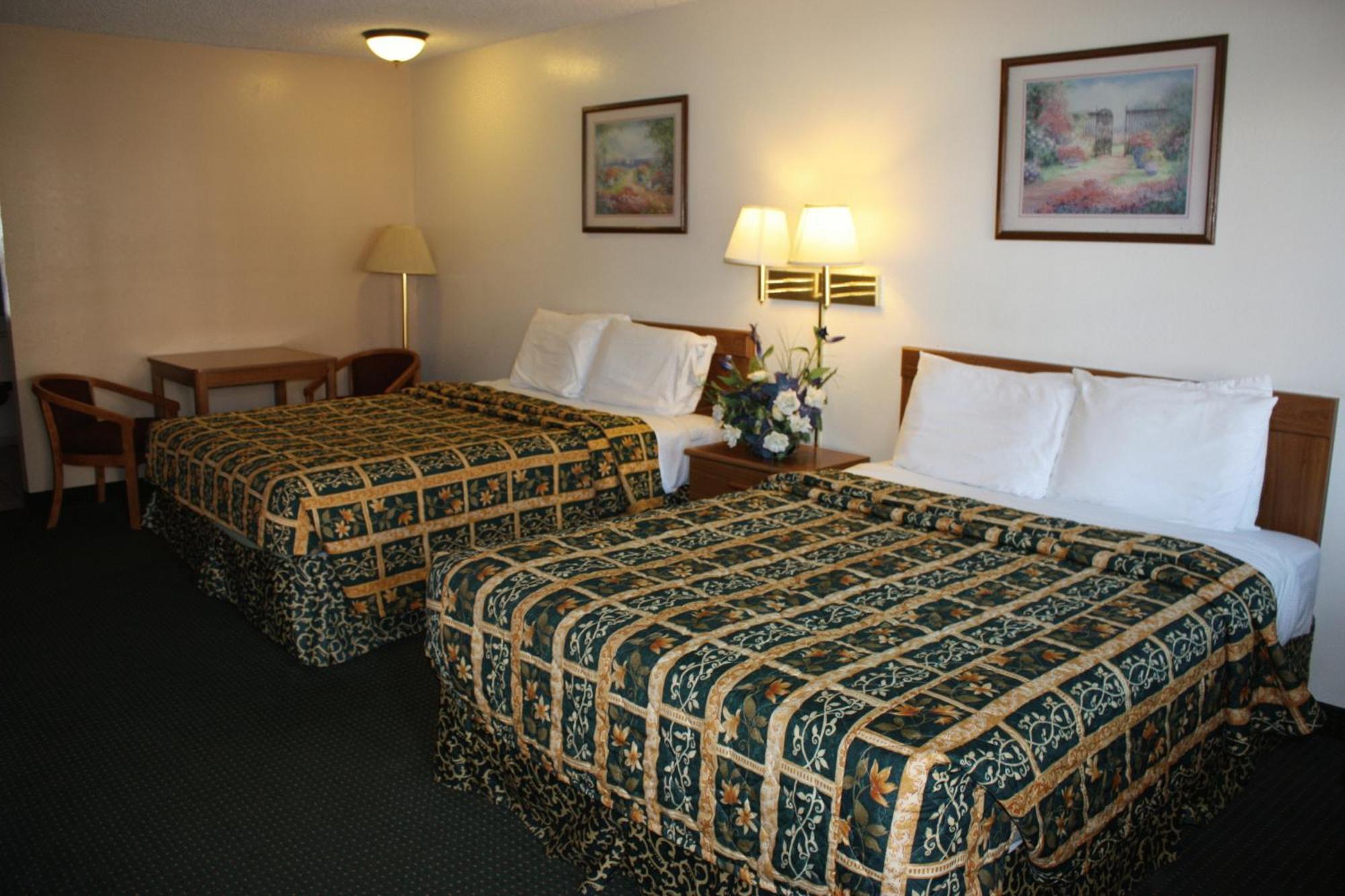 Super 8 By Wyndham Visalia Hotel Eksteriør billede